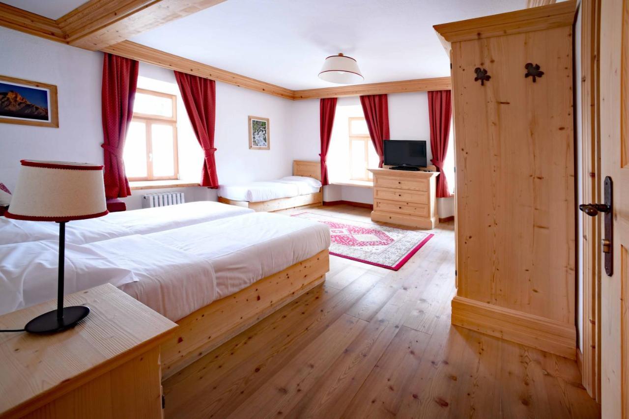 Hotel Rifugio Ospitale Cortina d'Ampezzo Exterior foto